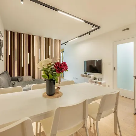 Apartment Novy Smichov-1 By Interhome *