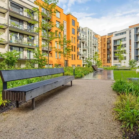 Novy Smichov-1 By Interhome Prag
