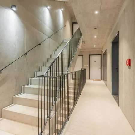 Novy Smichov-1 By Interhome Apartment Prag
